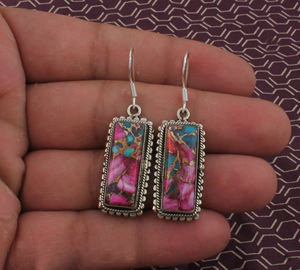 Pendientes de piedras preciosas rectangulares hechos a mano, Pendientes colgantes bohemios de Plata de Ley 925 con incrustaciones de turquesa rosa y cobre - Product Image 4