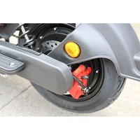 Moto de tourisme TIKING 1000W avec batterie 60V20Ah et vitesse maximale de 45 km/h pour la livraison