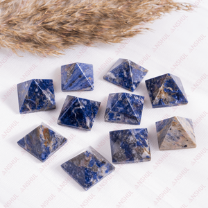 Venta al por Mayor de Atractivas Pirámides de Piedras Preciosas Talladas de Sodalita Mini para Sanación con Cristales, Feng Shui, Meditación y Decoración del Hogar - Product Image 2