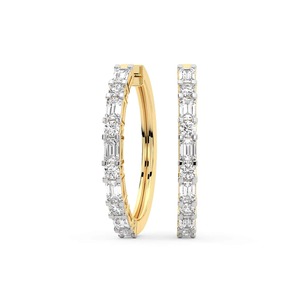 Boucles d'oreilles créoles Fusion Emerald avec diamants de laboratoire ronds 2 carats (tw) couleur F-G clarté VS en or massif 14K, coupe mixte, style statement - Product Image 2