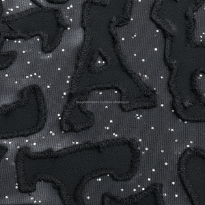 เสื้อฮู้ดสตรีทแวร์แบบมีซิปแต่งลายปักแบบพิเศษ พร้อมคริสตัลตกแต่ง ล้างสีแบบแอซิดวอช ผลิตจากผ้าฝ้าย 100% ระบายอากาศได้ดี - Product Image 3