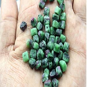 Vente en gros 50 pièces 4-6 MM rubis naturel zoisite non traité minuscules pierres précieuses brutes en vrac pour dynamiser la fabrication de bijoux - Product Image 5