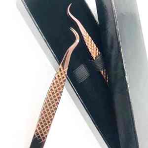 Pince à épiler d'extension de cils en acier inoxydable de haute qualité pointe de crochet en or Rose volume incurvé pince à cils pointes greffées avec boîte - Product Image 4