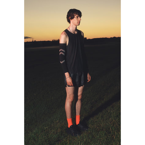 Débardeur pour hommes en vrac vente en gros de couleur unie personnalisée fournisseur OEM ODM coton sans manches Streetwear Fitness Gym chemises OEM du Bangladesh - Product Image 4