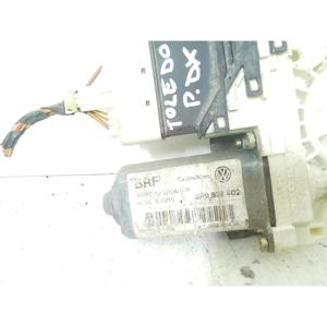 MOTOR ELÉCTRICO PARA VENTANA TRASERA DERECHA SEAT Toledo 4ª Serie 5p0839402 (04>) - Product Image 4