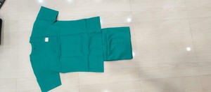 Uniformes professionnels d'infirmière d'industrie pharmaceutique conçus pour l'usage dans le domaine médical - Product Image 2