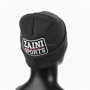 Bonnet chaud tricoté pour femmes 375 GSM acrylique laine mélange tissu personnalisé caoutchouc Patch et broderie Logo Design jacquard Bonnet bonnet - Product Image 6