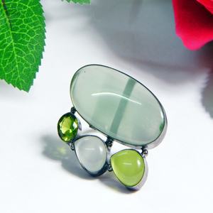 Boucles d'oreilles en laiton plaqué argent en calcédoine de créateur faites à la main pour les femmes et les filles lors des fêtes de mariage, Hldi, mehendi's - Product Image 2