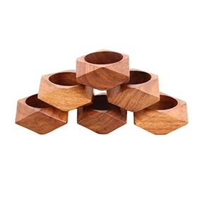 Anneaux de serviette en bois de luxe de haute qualité, décor de bureau à bas prix, jolis anneaux de serviette en bois personnalisés - Product Image 1