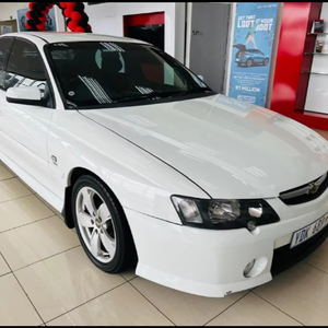 Auto Usado de Calidad a Precio Accesible, Chevrolet Lumina 2004 5.7 SS Automático, Volante a la Derecha - Product Image 1