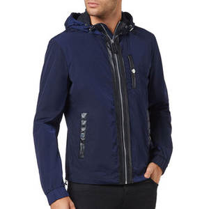 Veste matelassée classique personnalisée manteau isolé d'hiver chaud conception de logo personnalisé pour vêtements de sport en plein air - Product Image 3