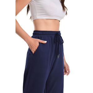 Pantalons de survêtement évasés d'hiver sur mesure en gros pour femmes, surdimensionnés, avec cordon de serrage et devant plat, pantalons de survêtement pour femmes - Product Image 4