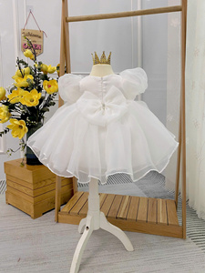 ODM robe de soirée pour enfants de haute qualité nouvelle version jupe évasée multicouche à manches bouffantes vêtements en maille pour filles âgées conception de licou 3D - Product Image 3