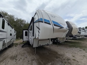 Camping-car d'occasion 2021 Foorest River Wildcat 336RLS - Product Image 1