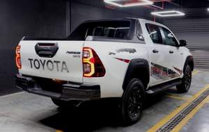 TOYOTA HILUX-camioneta de doble cabina ADVENTURE, 2,8l, 4WD, 2023 - Product Image 3