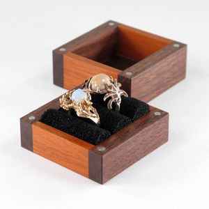 กล่องใส่เครื่องประดับแบบพับได้ งานแฮนด์เมด ดีไซน์ใช้งานได้จริง - Product Image 1