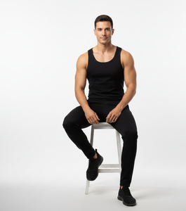 Gilet en coton noir Comfort Aura pour homme Sans manches Doux Respirant Extensible Vêtement conçu pour un usage quotidien - Product Image 1