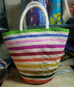 MADAGASCAR femmes grand fait à la main Crochet raphia sac à main arc-en-ciel couleur broderie décoration à la mode été Style deux - Product Image 6