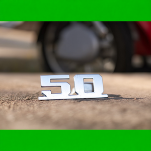 Emblema para protector de piernas Lambretta J50 S (Special) '50', accesorios para motocicleta - Product Image 3