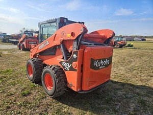 รถตักล้อยางแบบตีนตะขาบ คูโบต้า SSV75 ดีเซล ปี 2022 พร้อมชิ้นส่วน KYB และปั๊มเครื่องยนต์เกียร์ประสิทธิภาพสูง - Product Image 3