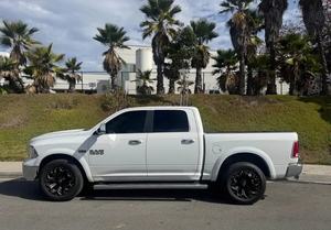 ÚLTIMA OFERTA, DODGE RAM 1500 2018, 8 CILINDROS, DIÉSEL, AUTOMÁTICO, 4X4, con INTERIOR OSCURO, ASIENTOS DE CUERO Y ENVÍO GRATUITO - Product Image 3