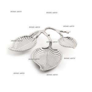 Plat à feuilles en aluminium à 3 compartiments Dernier design Plat à feuilles à dessert couleur or du fabricant en Inde - Product Image 2