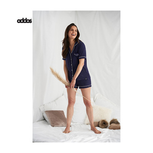 Ensemble de shorts en tricot décontracté pour femmes, au-dessus du genou, 2 pièces, logo personnalisé, couleur unie, mode estivale - Product Image 3