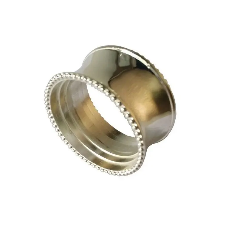 Металлическое кольцо для салфеток