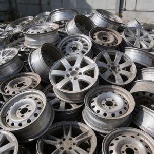 Déchets de jantes en alliage d'aluminium, 99% propres, jantes usagées pour la refusion d'aluminium - Product Image 2