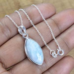 Colgante de Larimar Hecho a Mano, Plata de Ley 925, Joyería con Piedras Preciosas, Collar Elegante para Mujer, Regalo de Moda - Product Image 6