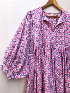 Vestido Midi de Gasa de Algodón con Estampado Floral y Escote Profundo, Suministro al por Mayor para Mujer al Mejor Precio - Product Image 5