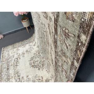 Vintage 5.6x9.2 ft Rug, Turkish Rug, <b>Brown</b> Camouflage Rug <b>Wool</b> - Product Image 3