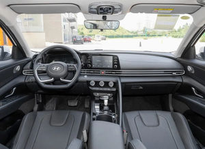 Offre de qualité : Hyundai Elantra 1.5L CVT essence d'occasion 2025 - Product Image 3