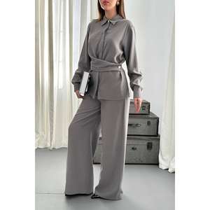 Conjunto de Traje de Dos Piezas Gris para Mujer en Venta al Por Mayor - Product Image 2