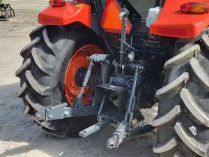 Para Tractor de Andar Serie M5 M5-111 Modelo 2025 55HP 4WD Bomba de Transmisión por Engranajes Caja de Engranajes Rodamiento Alta Productividad Más de 5 Años - Product Image 3