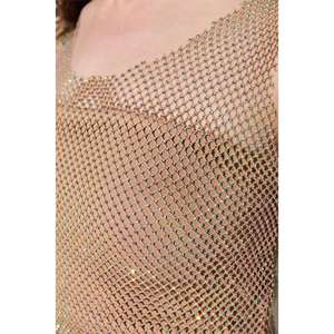 Top Corto Casual Brillante con Pedrería y Logotipo Frontal - Product Image 3