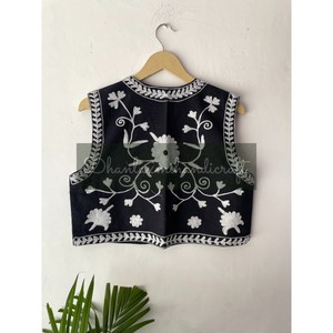 Chaqueta de invierno informal para mujer Logo frontal Floral bordado Suzani tela cintura abrigo Unisex Chaleco de algodón hermosas flores para - Product Image 5