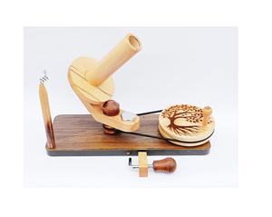 Enrouleur de boule de fil en bois pour tricoter le crochet-Naturel à la main-Enrouleur de boule de traction centrale de cadeaux de tricoteuse (arbre de vie) - Product Image 1