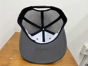 Casquettes de chasse avec logo tissé sur mesure Chapeaux de camionneur de forme personnalisée Vente en gros 6 panneaux Gorras Fabricant du Vietnam - Product Image 6