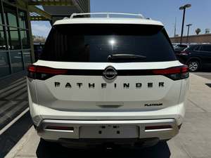 USADO EN BUEN ESTADO Y A UN PRECIO ASEQUIBLE, 2022 N - Pathfinder Platinum FWD SUV/Crossover - Product Image 6