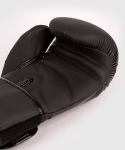 Gants de boxe de couleur unie sur mesure de haute qualité Gants de boxe professionnels en cuir PU MMA - Product Image 4