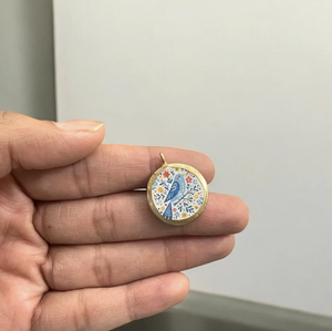 Pendentif à breloques oiseau en porcelaine froide résultats de bijoux et composants sans chaîne - Product Image 1