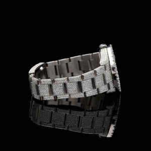 Montre de luxe en édition limitée du fabricant indien Superlatif de haute qualité 30 carat VVS diamant carré Antique Design verre - Product Image 3