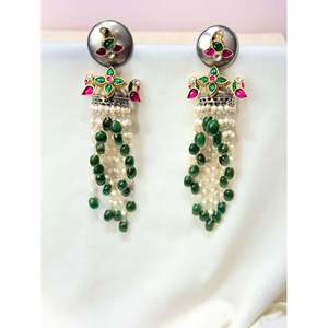 Pendientes Anokhi Mayur con Perlas y Aventurina Verde en Forma de Cascada, Plata 92.5, Joyería Cultural Coleccionable - Product Image 3
