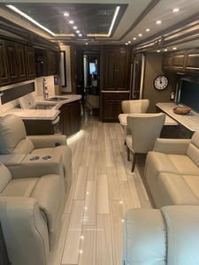 ผู้จำหน่ายรถบ้านมือสอง ปี 2019 รุ่น Tiff in Phae ton 40QBH Class A เครื่องยนต์ดีเซล สำหรับขาย - Product Image 5