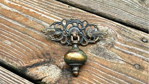 Aldaba de puerta de metal de forma redonda duradera de aspecto Vintage, aldaba de puerta de venta de alta calidad para casas, hoteles, villas, escuelas, uso de puerta - Product Image 6