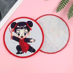 2024 TrendyLove fait à la main personnalisé 3D fleur thermocollant patchs brodés coeur conception Logo imprimé PVC couture pour tissu de vêtement - Product Image 5