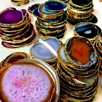 Großhandel Handgefertigte Schwarze Achat-Untersetzer mit Goldener Galvanisierter Kante, Edelsteinscheiben, Kristallquarz, Jade-Kunsthandwerk in Unregelmäßiger Form