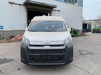 Nouvelle édition de luxe pour Hiace 4 places, minibus, transmission automatique, diesel turbo, Euro VI, modèle 2024, à vendre