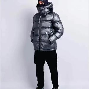 เสื้อแจ็คเก็ตพัฟเฟอร์สำหรับผู้ชายสำหรับฤดูหนาว แบรนด์ Logo Front แบบมีปกพับได้ น้ำหนักเบา ระบายอากาศได้ดี แห้งเร็ว - Product Image 4